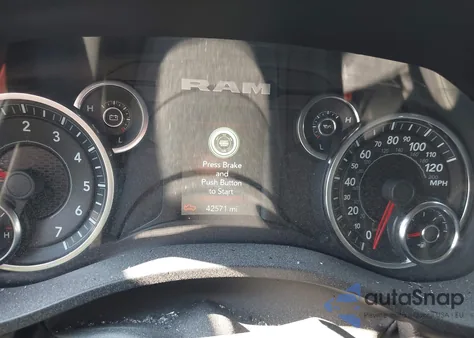 2022 Ram 1500 из США, поврежденный, VIN 1C6RRFFG6NN359956